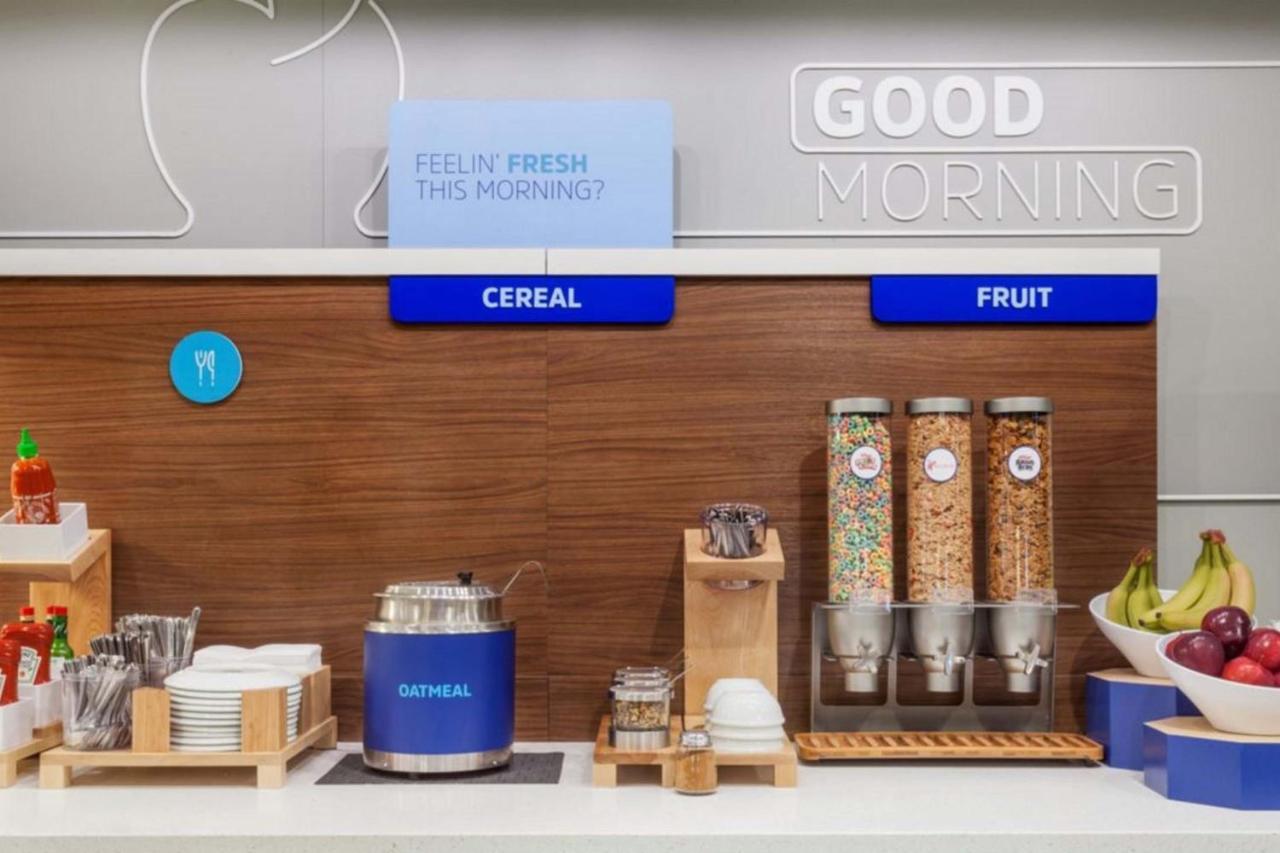 Holiday Inn Express Portland West/Hillsboro By Ihg Esterno foto