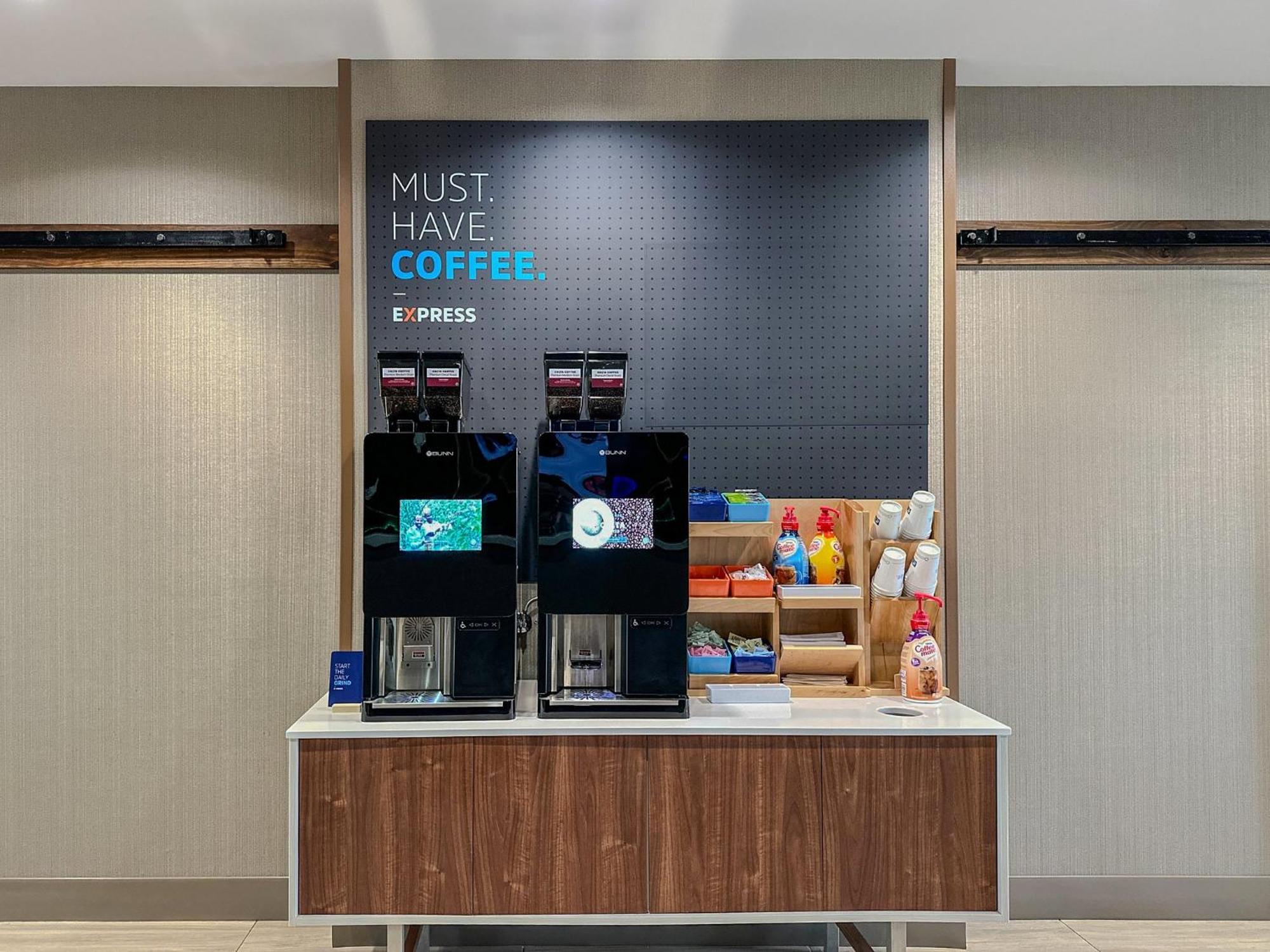 Holiday Inn Express Portland West/Hillsboro By Ihg Esterno foto