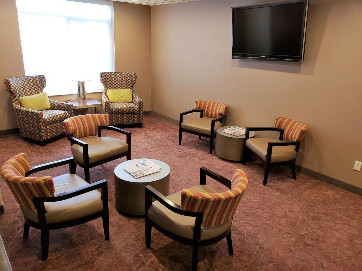 Holiday Inn Express Portland West/Hillsboro By Ihg Esterno foto