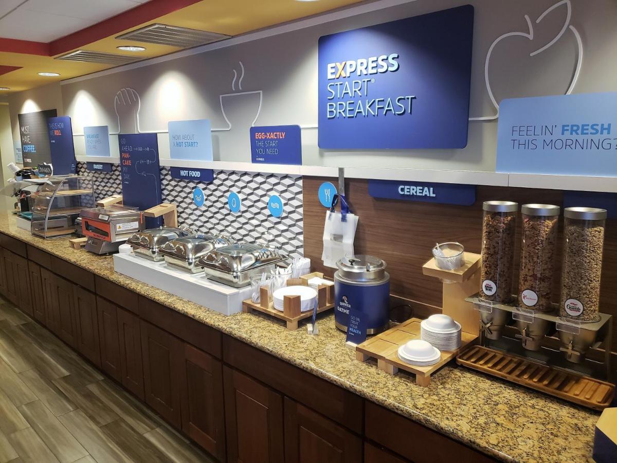 Holiday Inn Express Portland West/Hillsboro By Ihg Esterno foto
