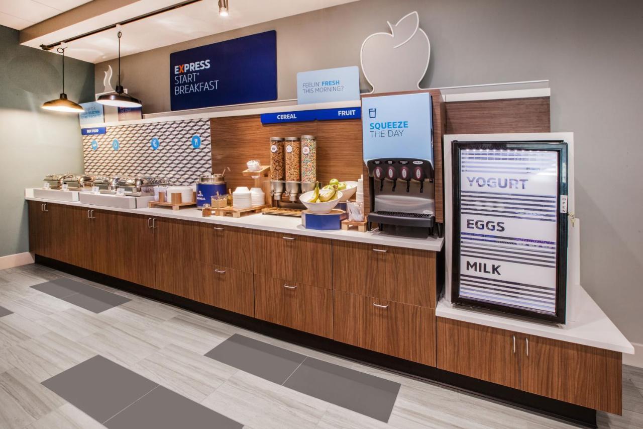 Holiday Inn Express Portland West/Hillsboro By Ihg Esterno foto